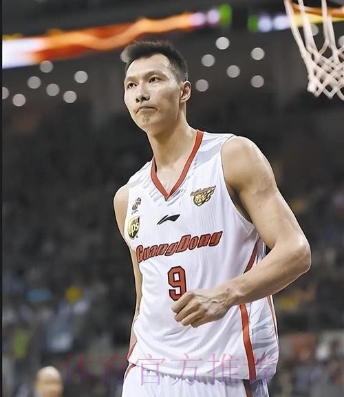 易建联是07届的第六顺位,14年过去了,前面五人如今混的如何? 易建联是07届的第六顺位,14年过去了,前面五人如今混的如何?