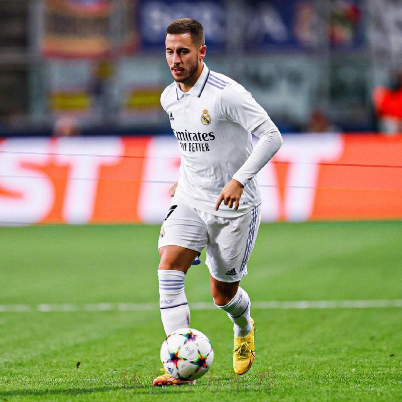 记者:皇马高层对阿扎尔失望 将冬窗为球员寻下家 记者:皇马高层对阿扎尔失望 将冬窗为球员寻下家